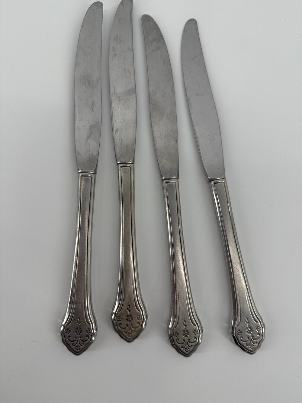 Vintage Silverplate Dinner Knives Craft Lot Set of 4 Jewelry Making Flatware 9oz
